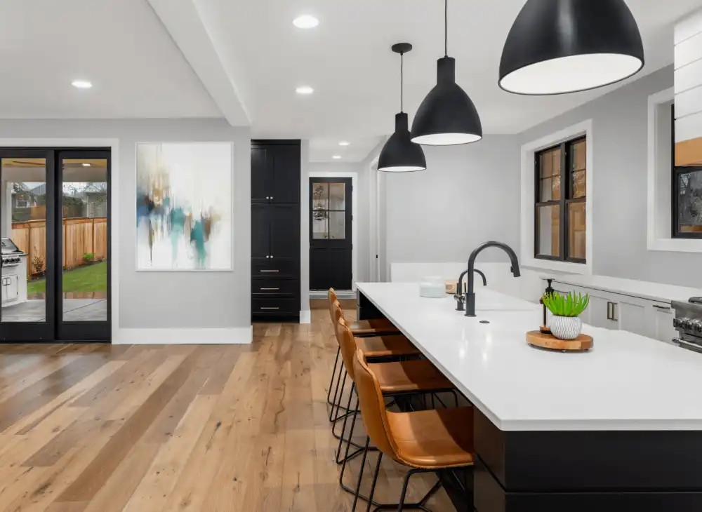 TRANSLUCENT HARMONY - ABSTRACT PAINTING (EAA 174) 4 The designer wall painting painted with delicate strokes in a blue-gold scale looks calm and elegant.