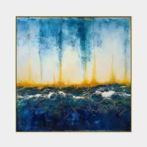 Abstraktní obraz v odstínech modré zachycuje energický pohyb mořské hladiny s jemnými zlatými akcenty.