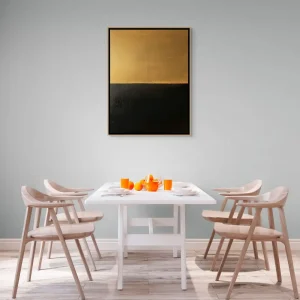 Minimalistische geometrische Malerei in Gold und Schwarz mit sauberen horizontalen Flächen.