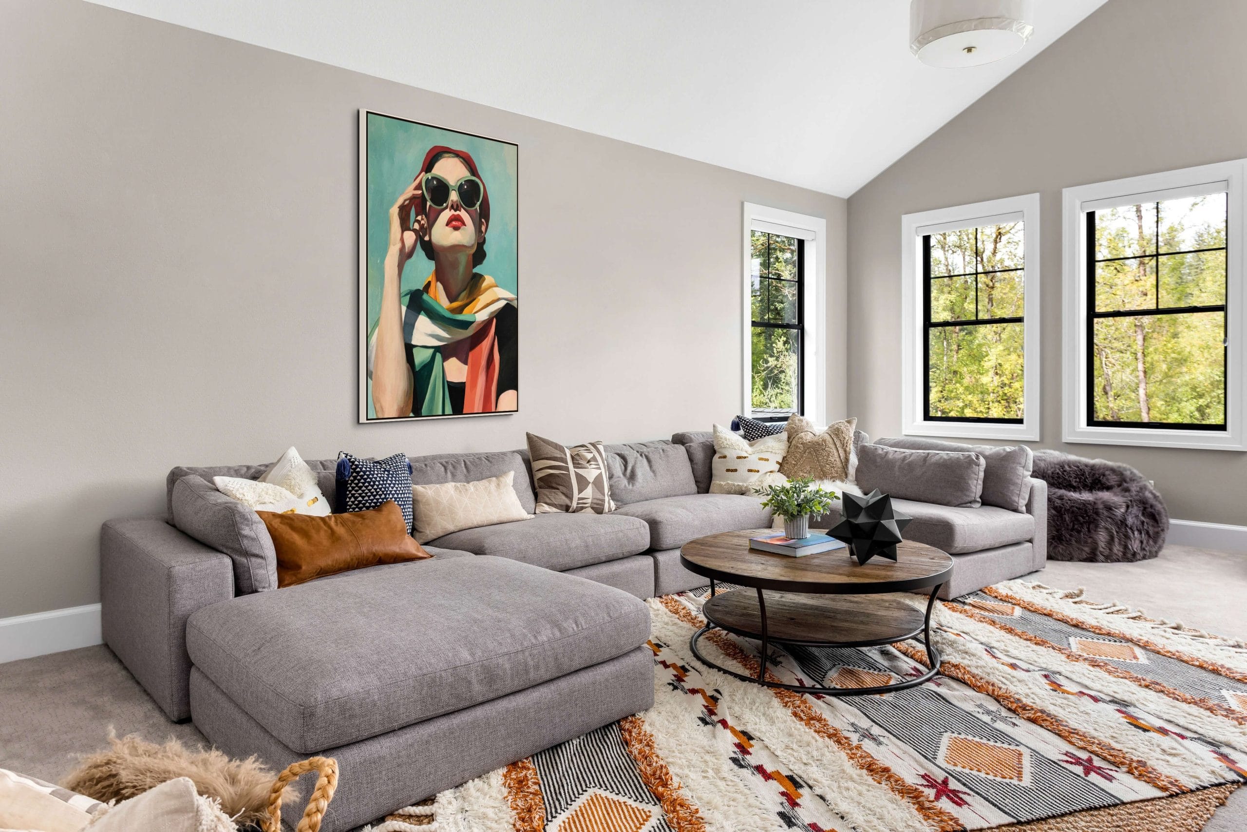 LETNÍ ELEGANCE - REALISTICKÝ OBRAZ (CRA 654) 4 Ručně malované krásné obrazy na plátně s názvem Letní elegance zobrazující stylovou ženu v retro brýlích a barevném šátku