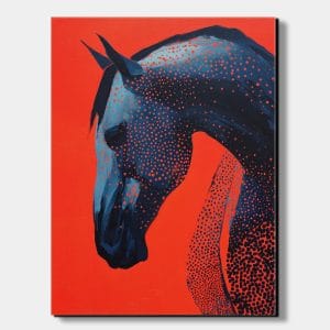 Moderní obraz koně s názvem Noční hřebec, detailní ruční malba siluety koně s tečkovanou texturou na zářivém červeném pozadí